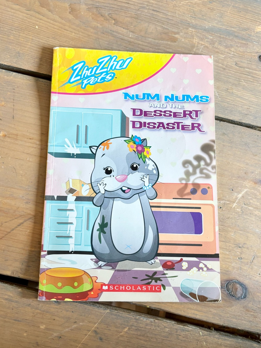 Zhu Zhu Pets Num Nums Book